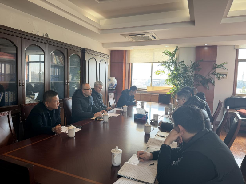 0211_090143_184.jpg image003.jpg