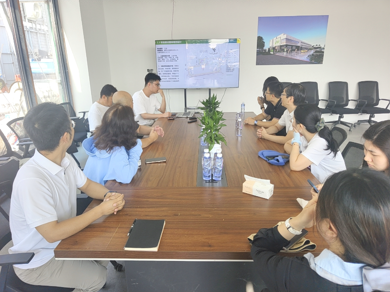 市农业农村委蔬菜办来青调研指导植物工厂