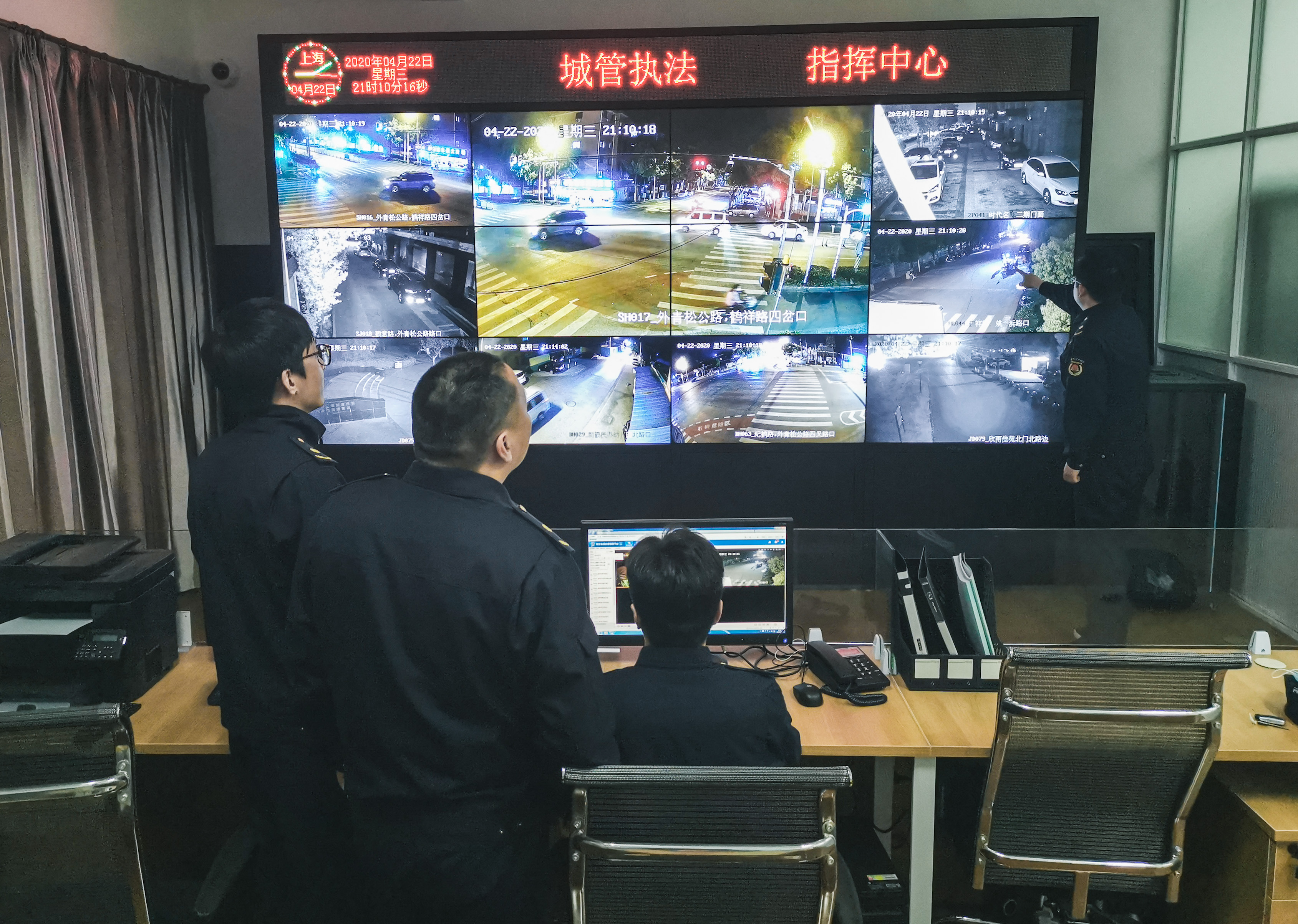 姚家招聘_高举 汽车牌 嘉定区委书记 围绕氢能,年底前要放两个大招(3)