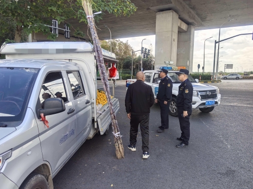 青浦区重固城管：重在“精准”成于“共治” “绣花”绘就重固“新画卷”