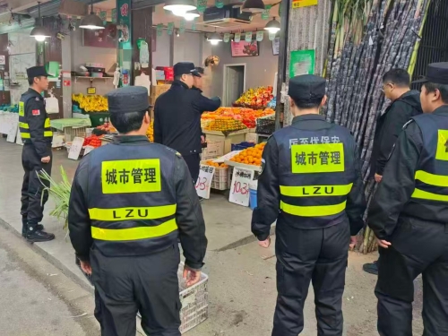 青浦区华新城管：整治成效“回头看” 昼夜联动防“回潮”