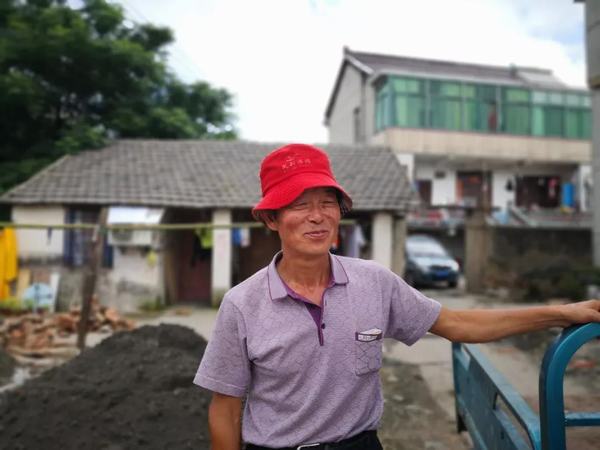 固镇连站人口_速写人物站姿(3)