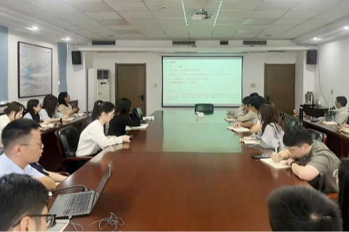 区经委举办第九期“月月大讲堂”主题活动 —— 产业发展要素——规划土地篇