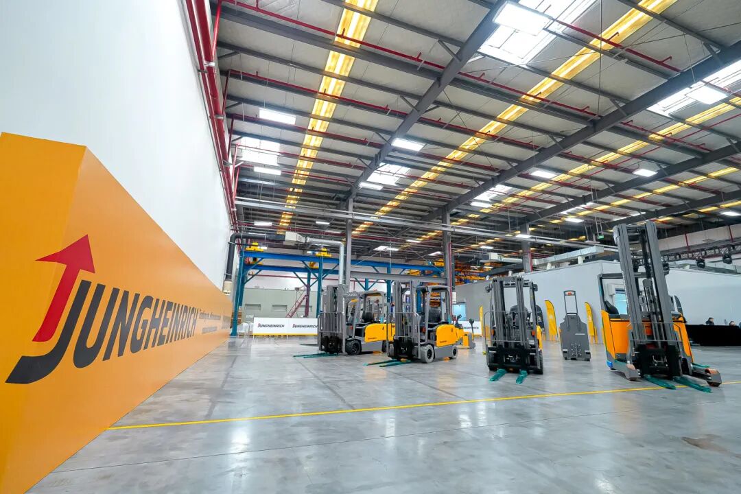 0127_102128_128.jpg 0127_102128_128.jpg