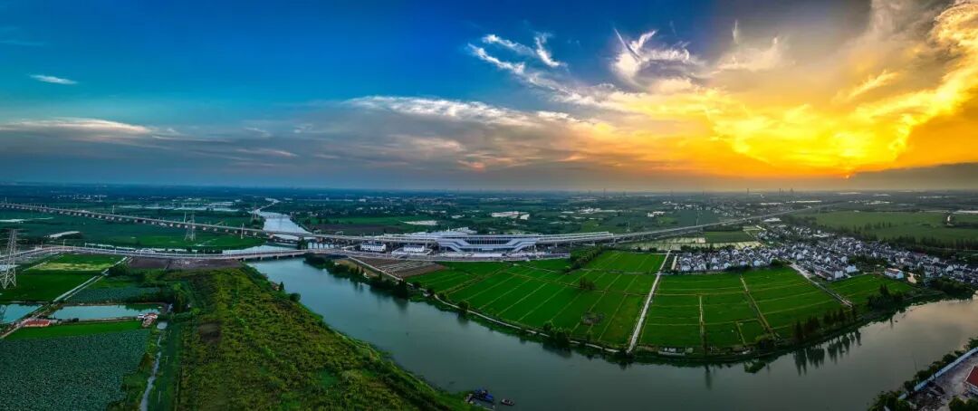 0919_113607_540.jpg 4.jpg