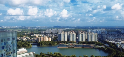 青浦区生态环境局实施环评和排污许可制度改革，支持长三角跨省高新区发展