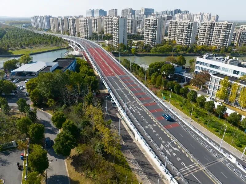 1208_153243_795.jpg 5.jpg