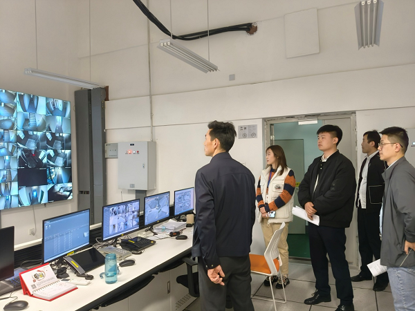 区房管局开展保障性租赁住房运营管理巡查