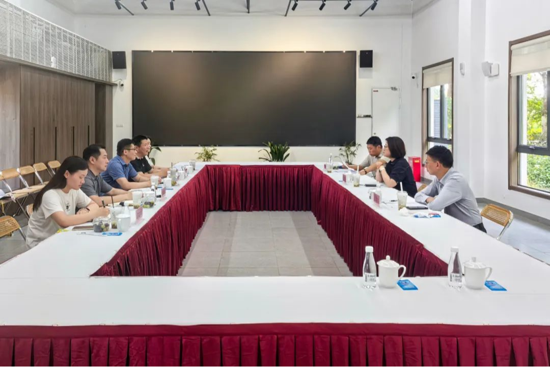 青浦区委副书记刘琪至金泽镇开展乡村振兴专题调研