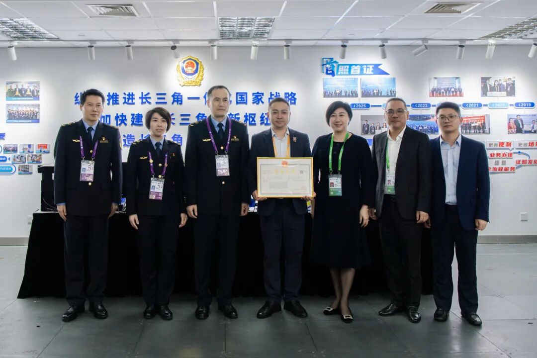 1113_153540_363.jpg 11.13.4.jpg