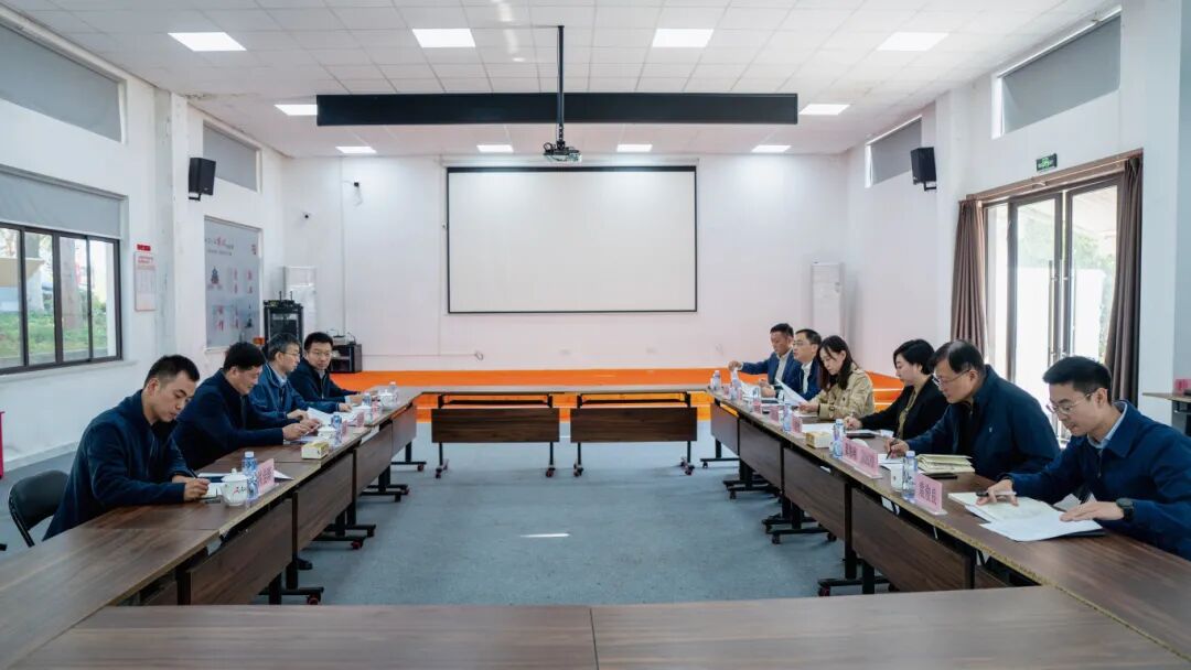 1114_102407_833.jpg 11.14.1.jpg