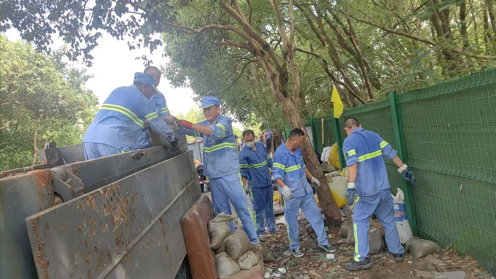 护航2025青浦水岸音乐节！青浦环卫多举措提前部署，筑牢环境保障线