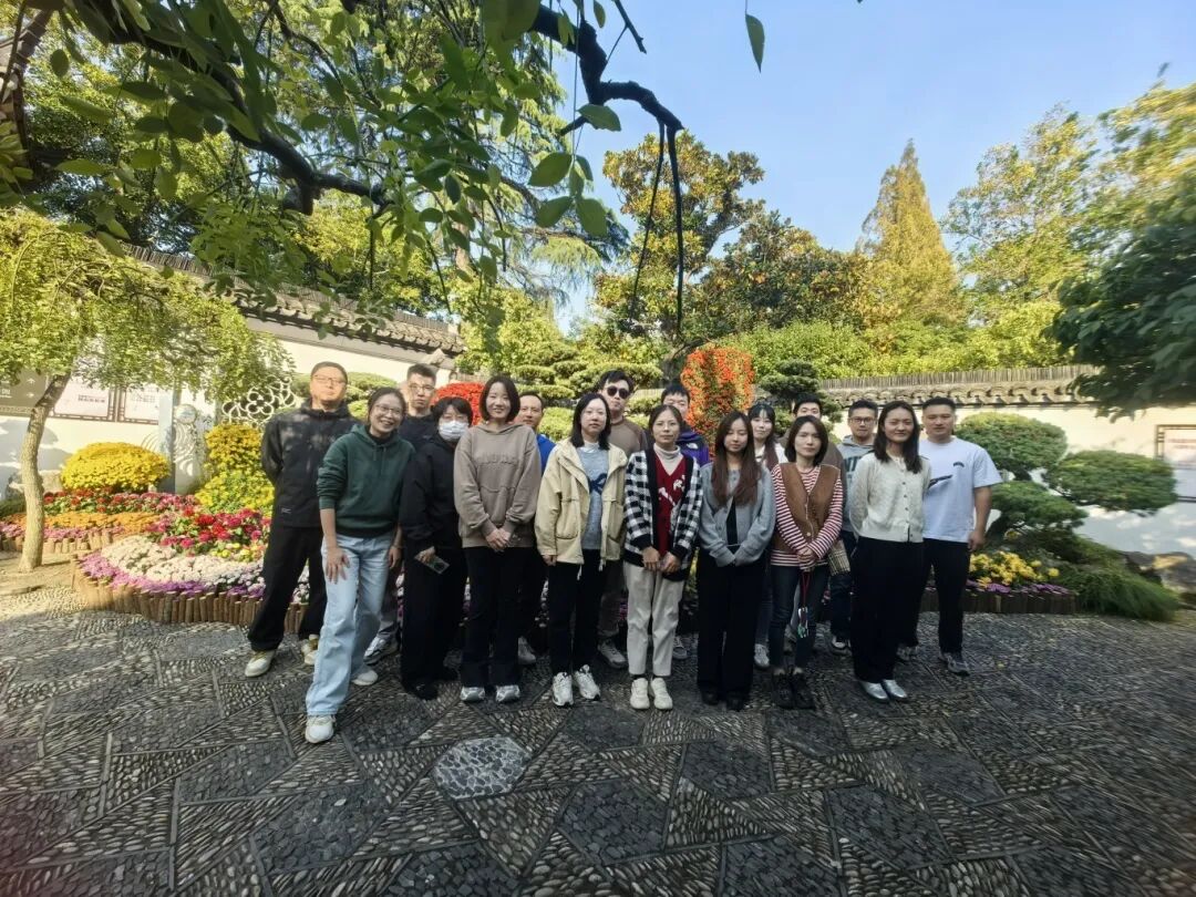 1118_095524_923.jpg 1118_095524_923.jpg