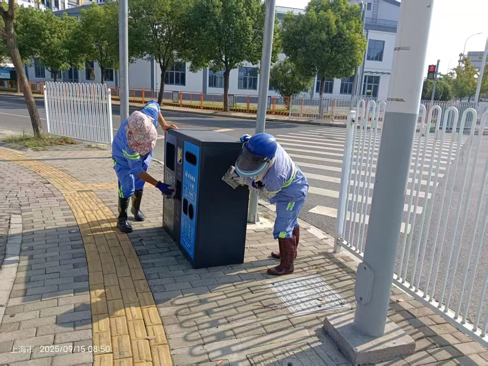 0105_124551_173.jpg 0105_124551_173.jpg