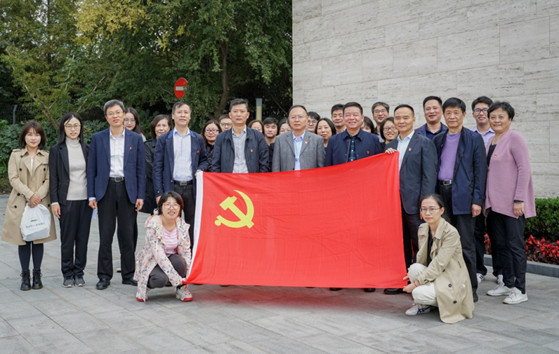 区规划资源局机关支部赴上海崧泽遗址博物馆开展组织生活会
