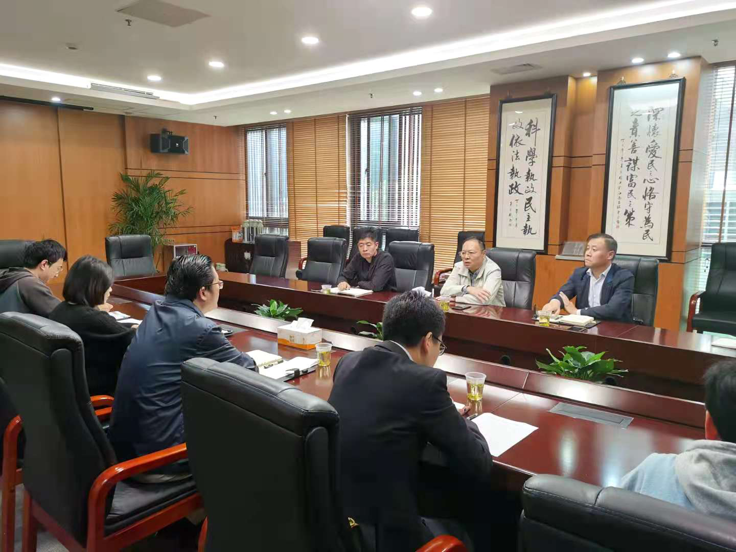 区规划资源局开展农村乱占耕地建房调查整治工作调研