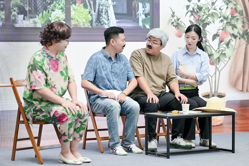 1017_210601_285.jpg 3.jpg