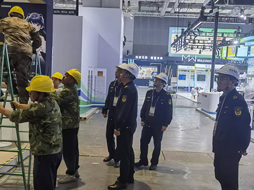 1107_192927_448.jpg 5.jpg