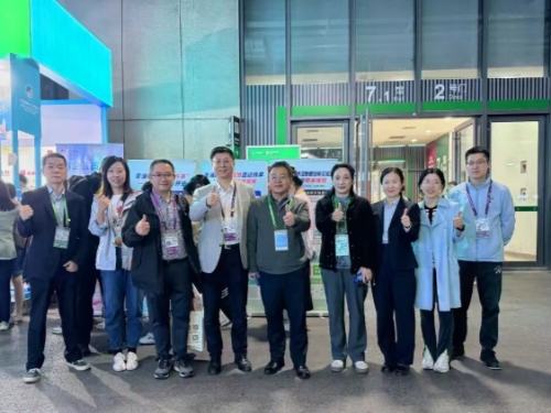 数字赋能 创新驱动 青浦区数据局亮相进博会，描绘智慧政务与数字“智”理新图景