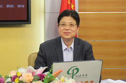 访谈图片