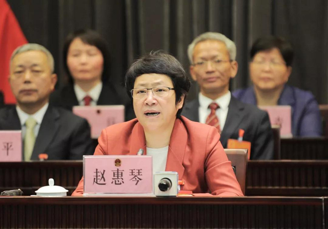 赵惠琴人大闭幕式.jpg