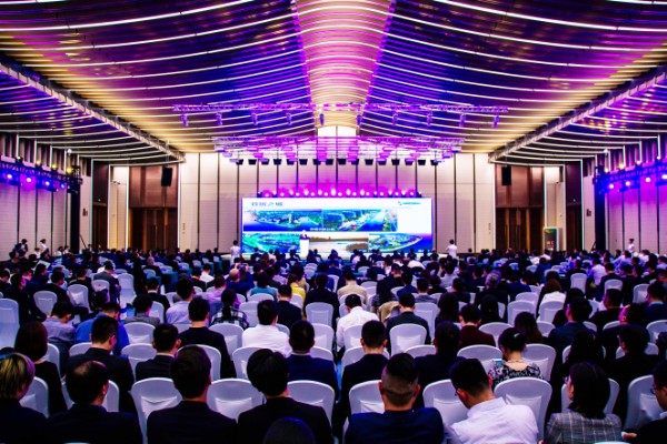 534亿元重点项目集中签约!2019年青浦区招商推介会在国家会展中心举行