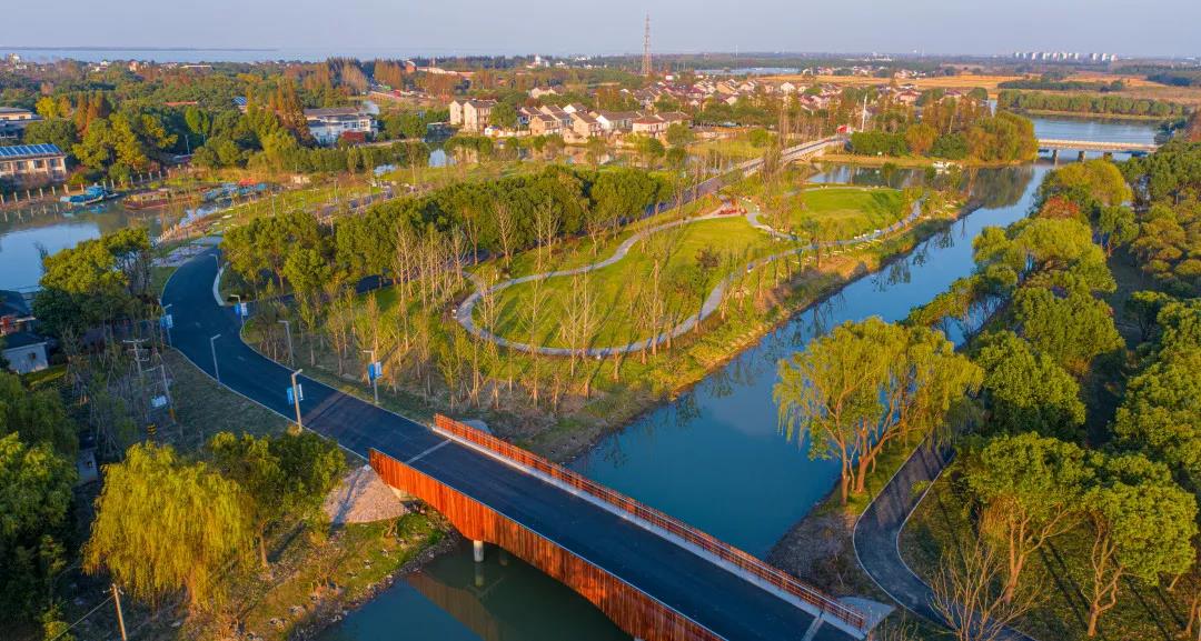 1122_091659_464.jpg 1122_091659_464.jpg