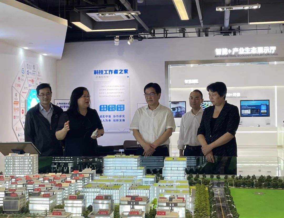 0705_091016_464.jpg 0705_091016_464.jpg