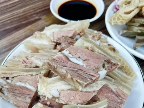 夏天怎么少得了这一口？伏羊飘香消暑气，美味又养生！
