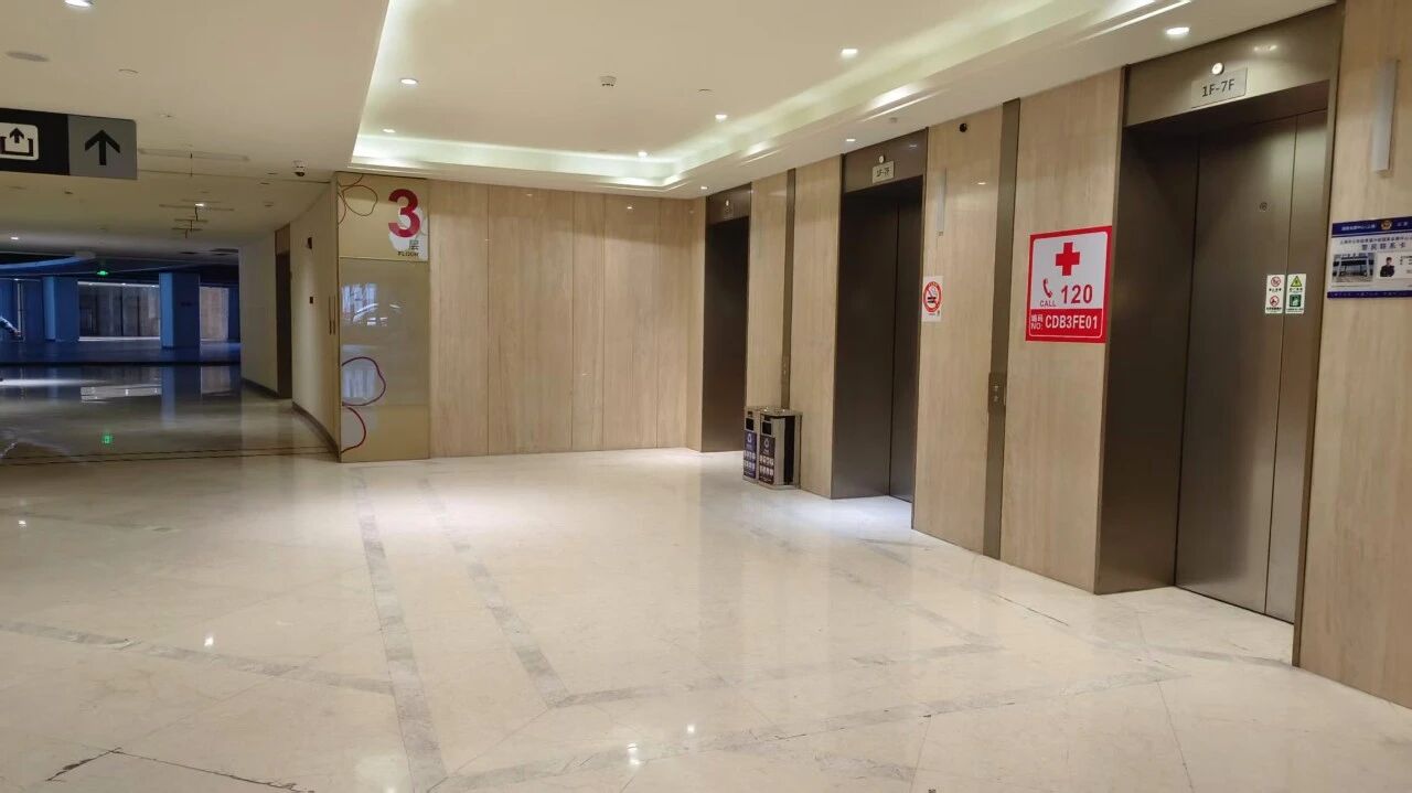 1027_092012_837.jpg 1027_092012_837.jpg