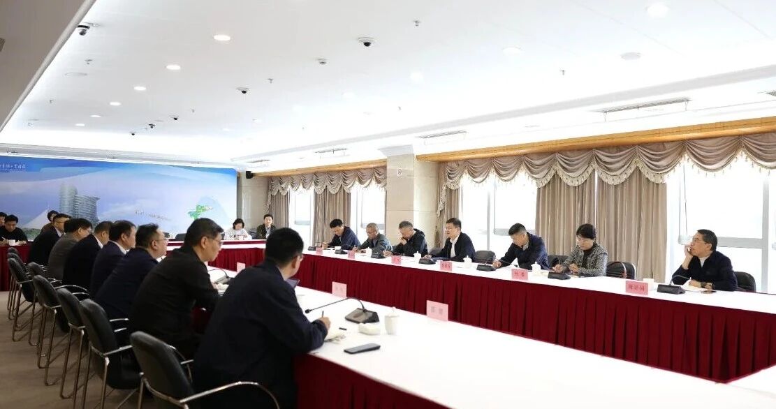 1110_120352_683.jpg 1110_120352_683.jpg