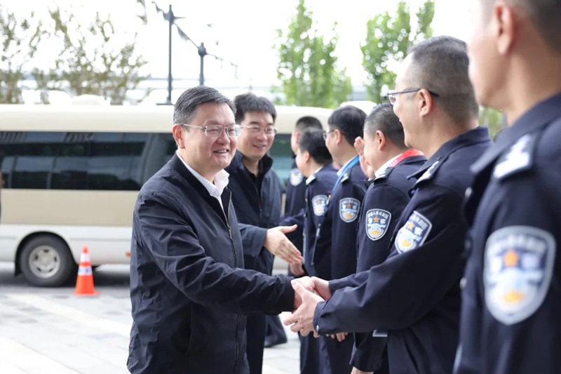 坚守岗位彰显担当，护航进博会“越办越好”！区领导分组慰问进博会青浦服务保障人员