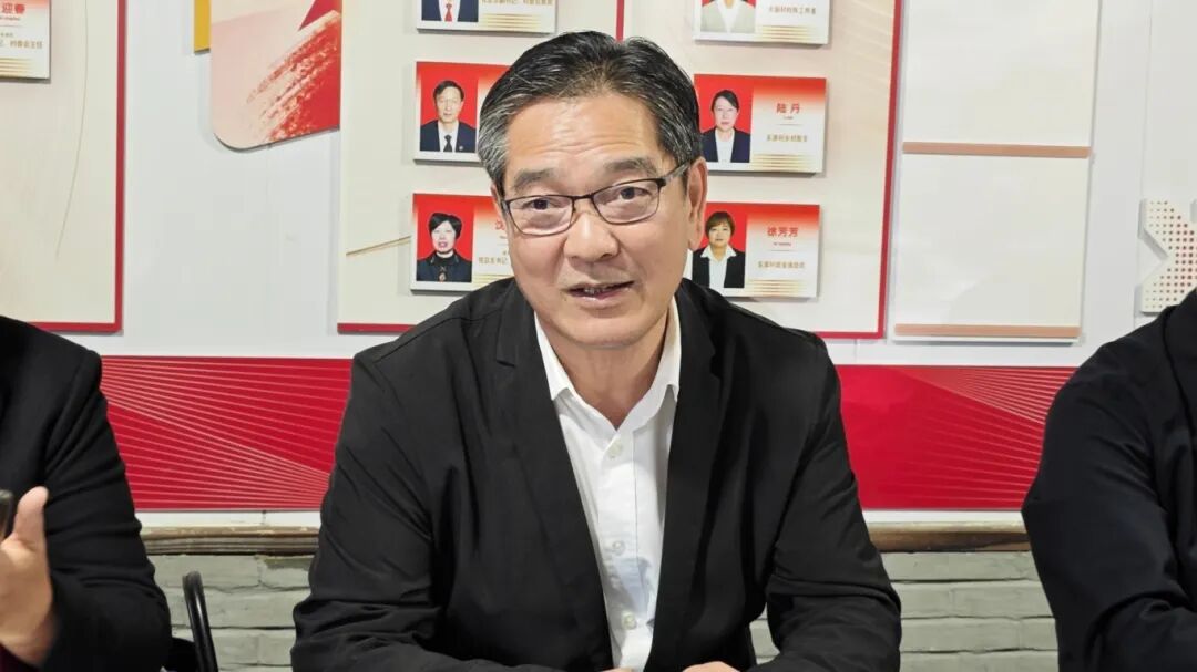 1114_085550_488.jpg 1114_085550_488.jpg