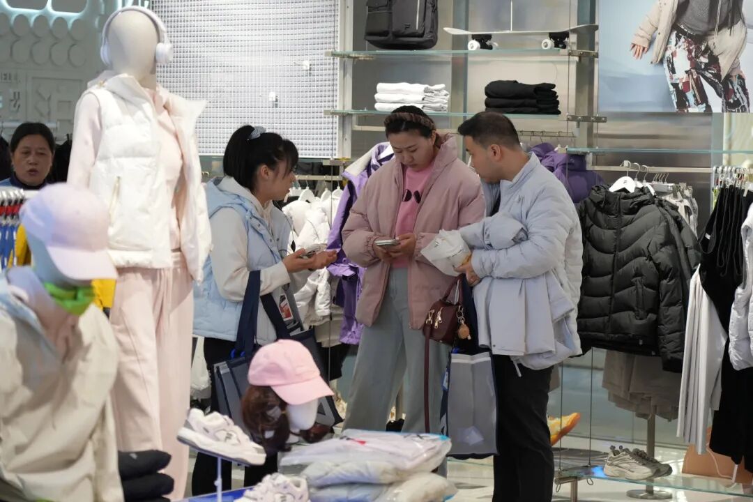 1119_090638_169.jpg 1119_090638_169.jpg