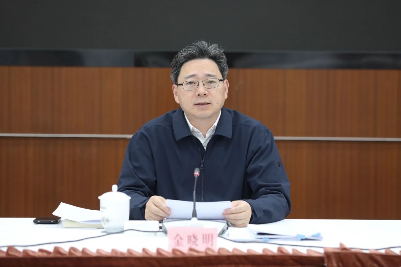 1124_092829_687.jpg 1124_092829_687.jpg