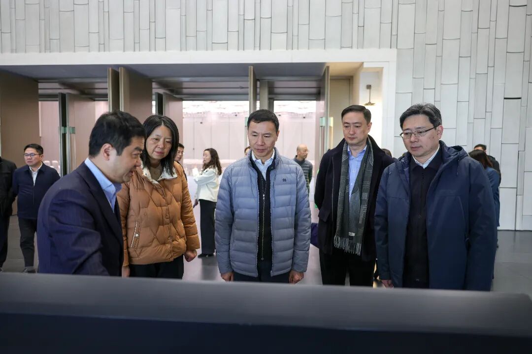 1217_140855_454.jpg 1217_140855_454.jpg