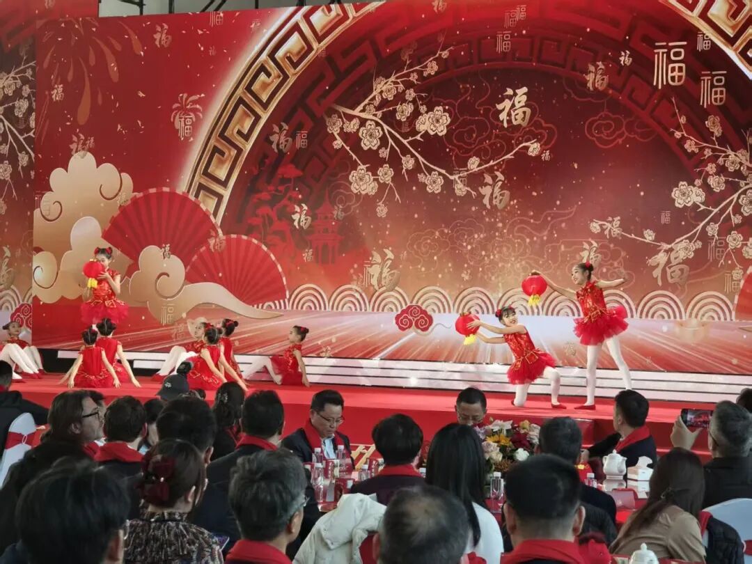 0205_114735_498.jpg 0205_114735_498.jpg