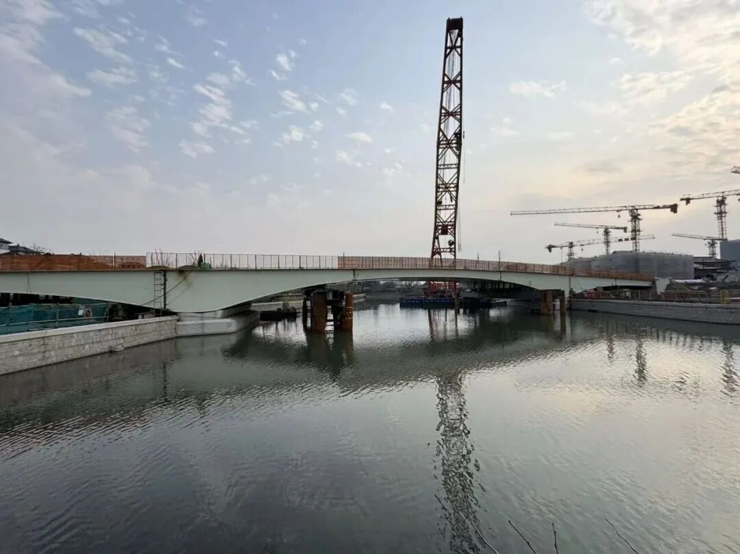 0214_100046_332.jpg 0214_100046_332.jpg