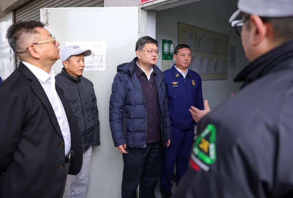 0224_100828_697.jpg 0224_100828_697.jpg