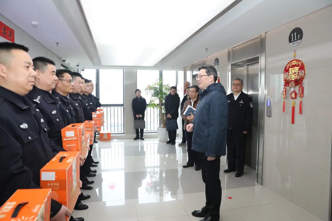 0224_101434_324.jpg 0224_101434_324.jpg