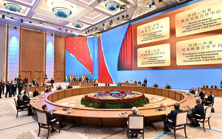 【国务院信息】习近平出席第二届中国－中亚峰会并作主旨发言