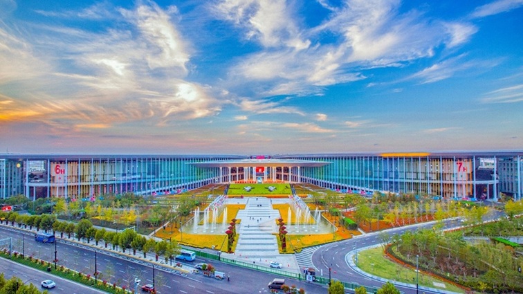 上海市市长龚正会见瑞士ABB集团总裁兼首席执行官马腾