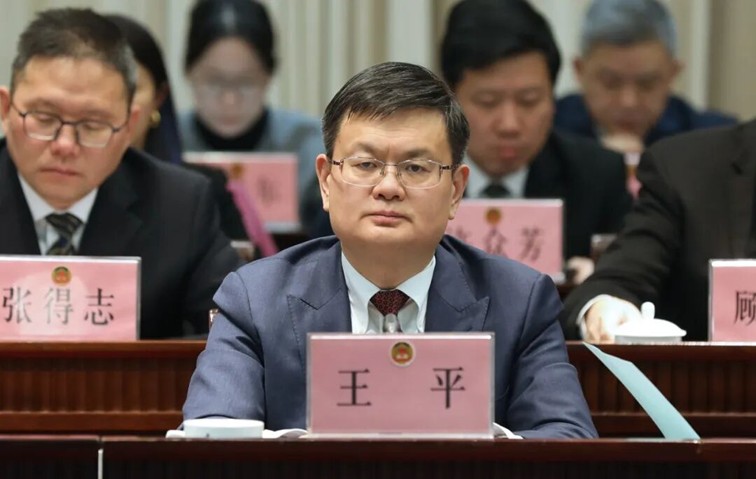 青浦区政协六届五次会议胜利闭幕！