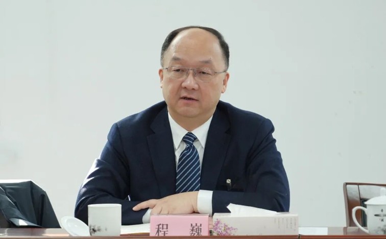 履职尽责献良策，凝心聚力促发展！区人大代表热议政府工作报告、“十五五”规划纲要（草案）