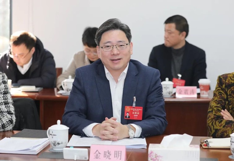 履职尽责献良策，凝心聚力促发展！区人大代表热议政府工作报告、“十五五”规划纲要（草案）