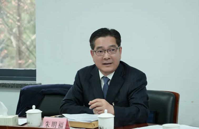 履职尽责献良策，凝心聚力促发展！区人大代表热议政府工作报告、“十五五”规划纲要（草案）