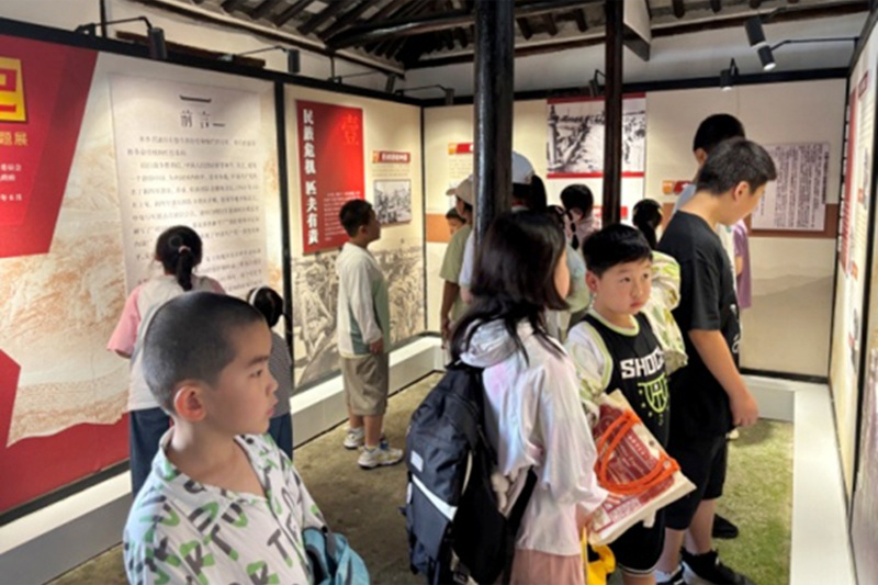 白鹤镇 | 鹤心聚力温暖家！三地联动追寻红色足迹，抗战精神薪火永传