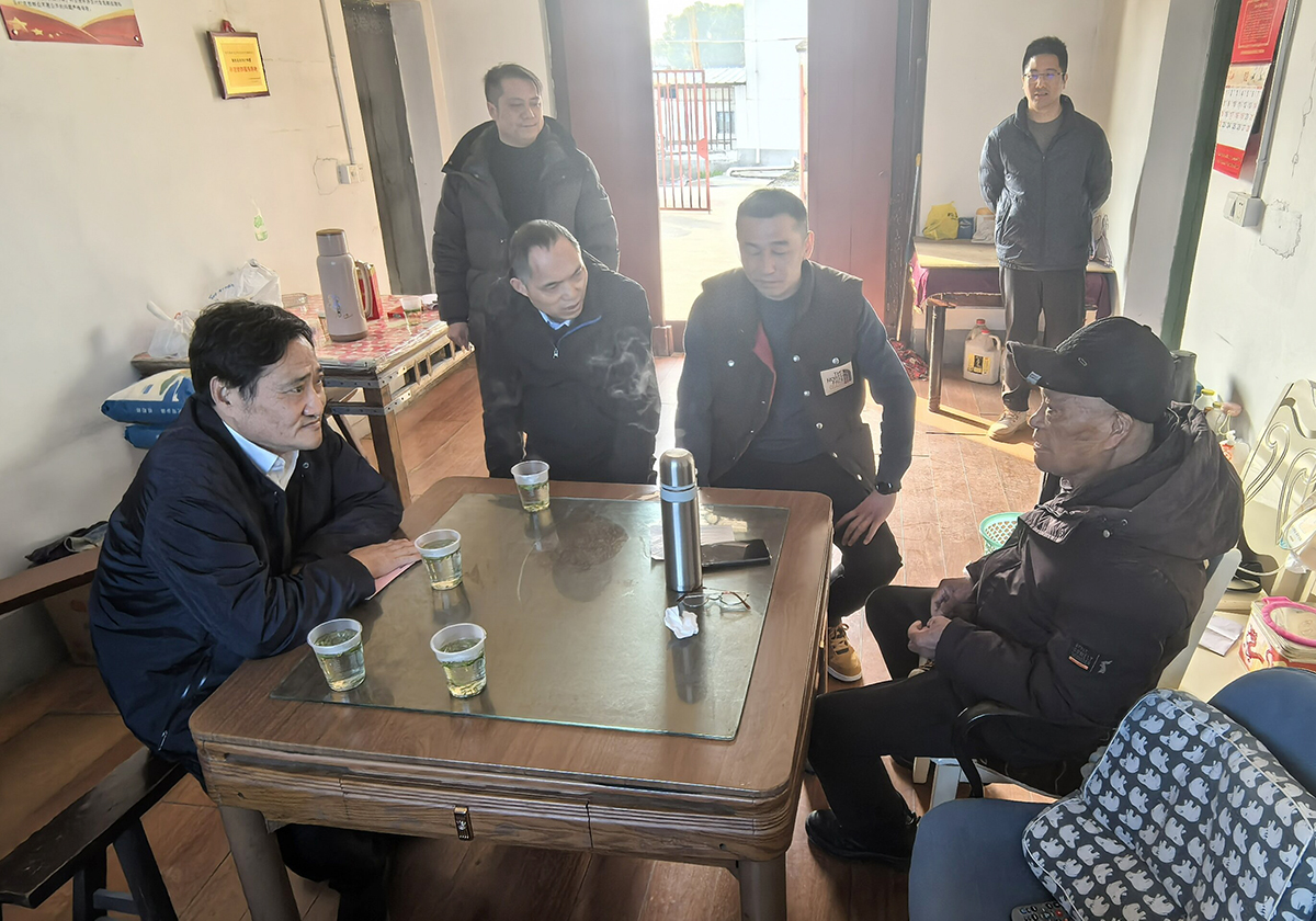 0212_211740_332.jpg 图片2:赵局-李元成.jpg