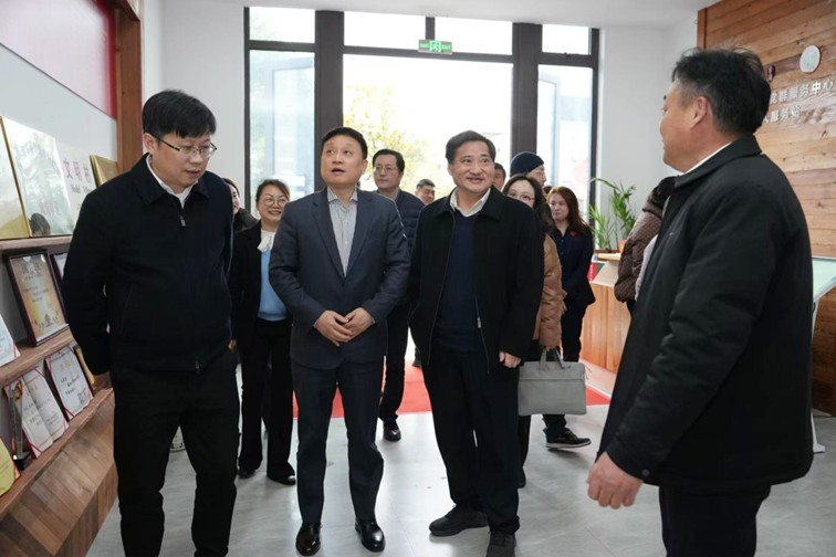 赓续雷锋志 红心映乡土——练塘镇东厍村退役军人服务站新址启用仪式暨城乡党组织联建服务活动圆满开展