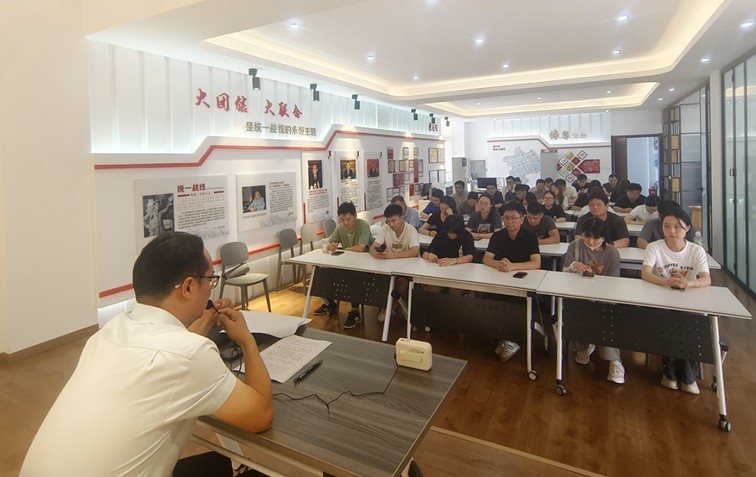 铸军魂，聚合力！徐泾镇这场活动点燃服务退役军人的“心”引擎